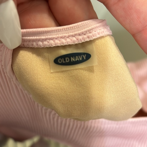 Old Navy, one piece swimsuit - Picture 4 of 4